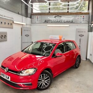 2017 Volkswagen Golf – 71,000 miles – £9,995