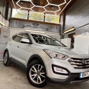 2014 Hyundai Santa Fe – 106,000 miles – £7,995
